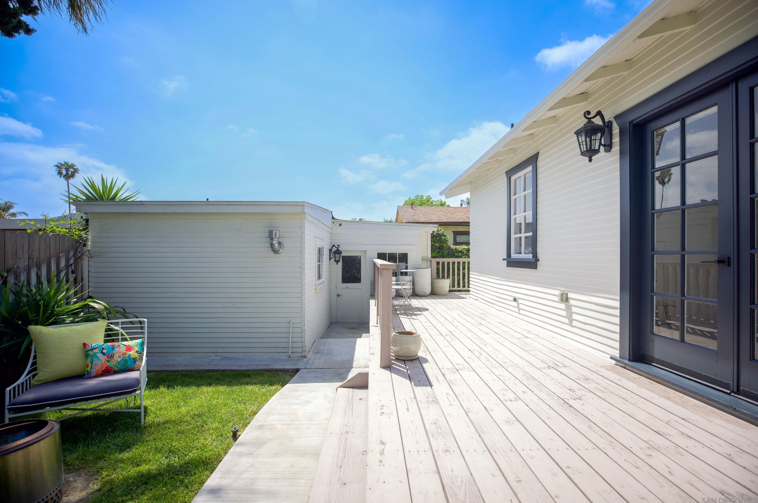 3349 Myrtle Ave, San Diego CA  92104-4348 exterior