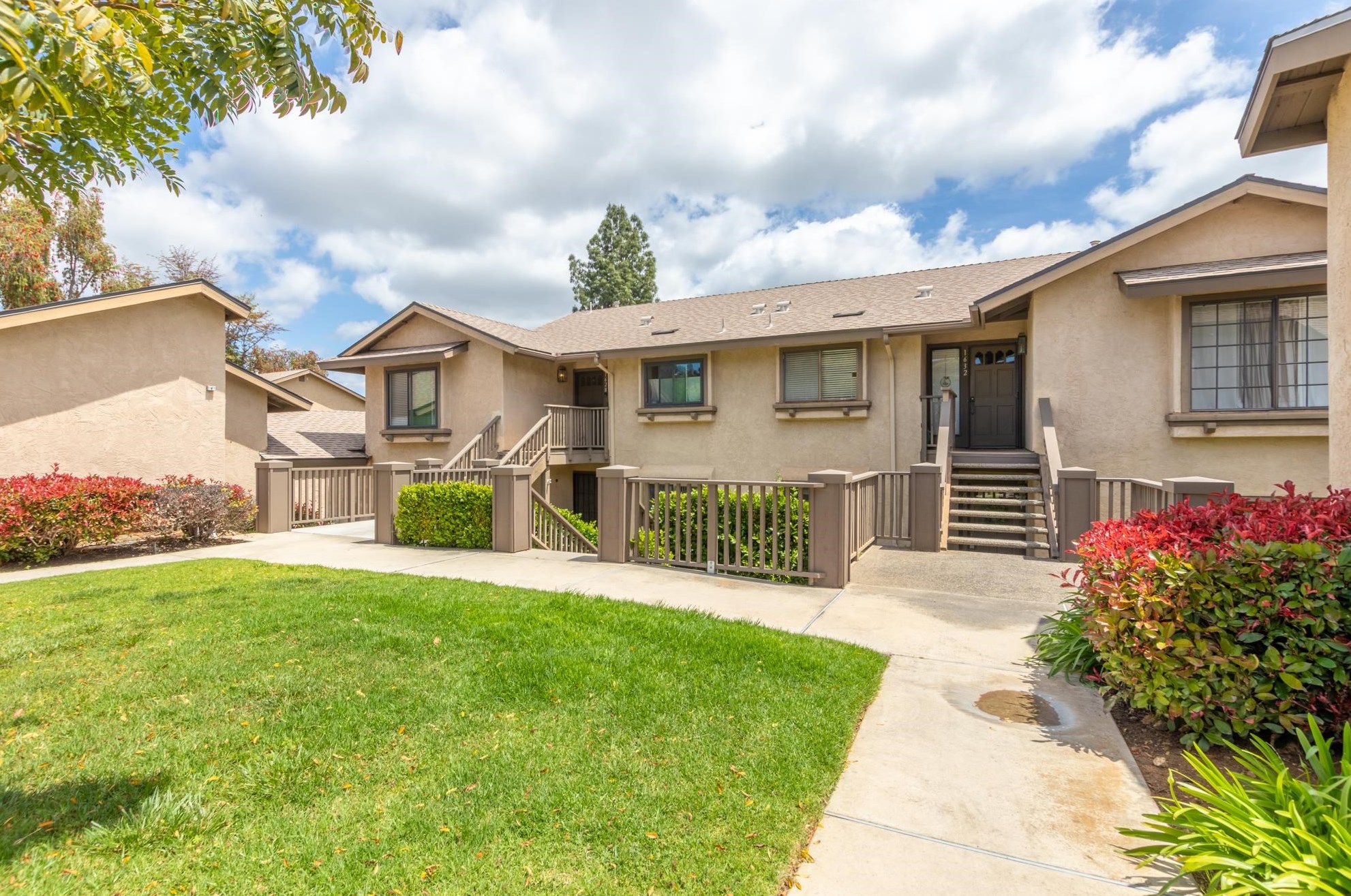 1634 Pala Lake Dr, Fallbrook CA  92028-4911 exterior