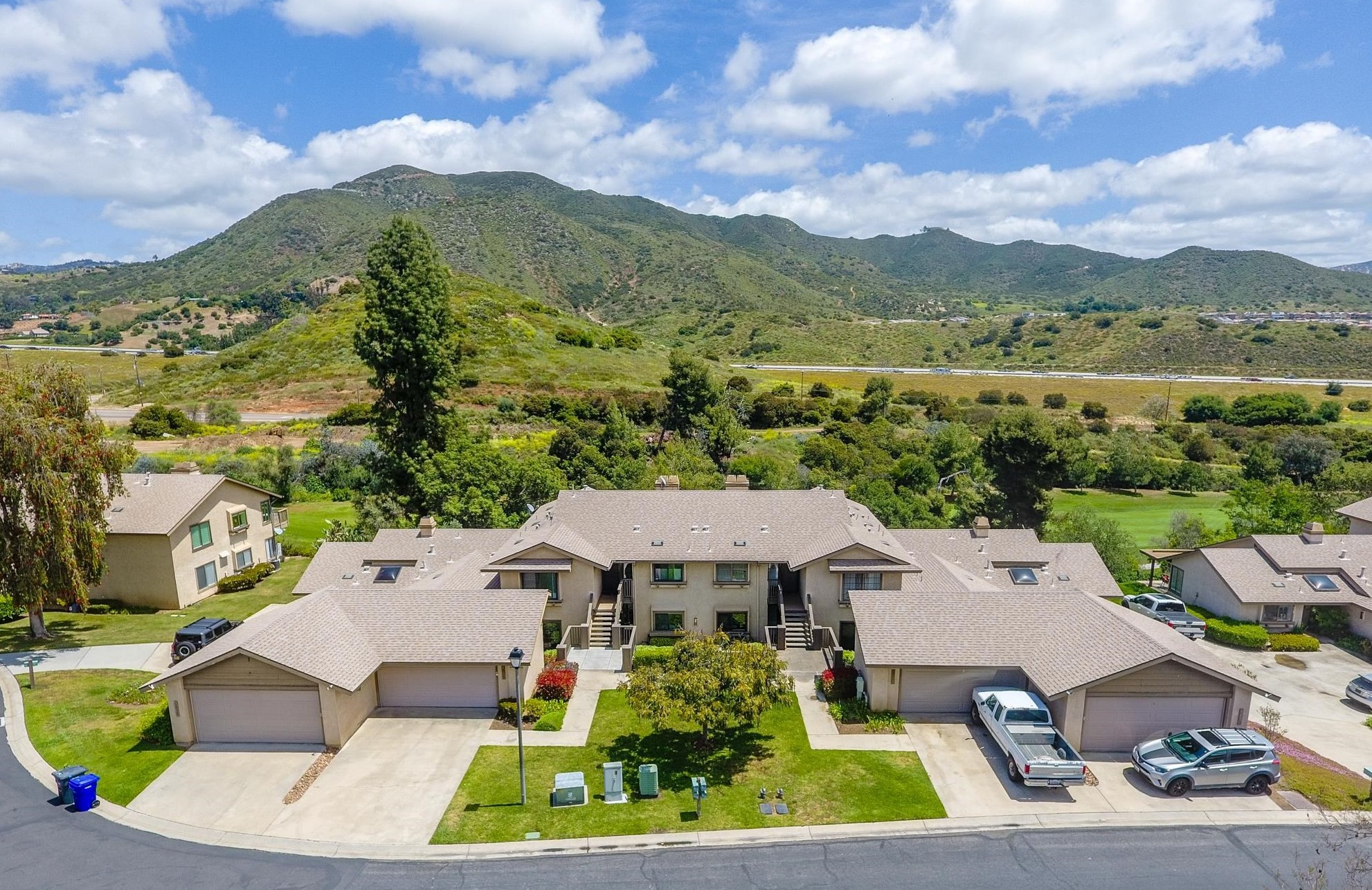 1634 Pala Lake Dr, Fallbrook CA  92028-4911 exterior