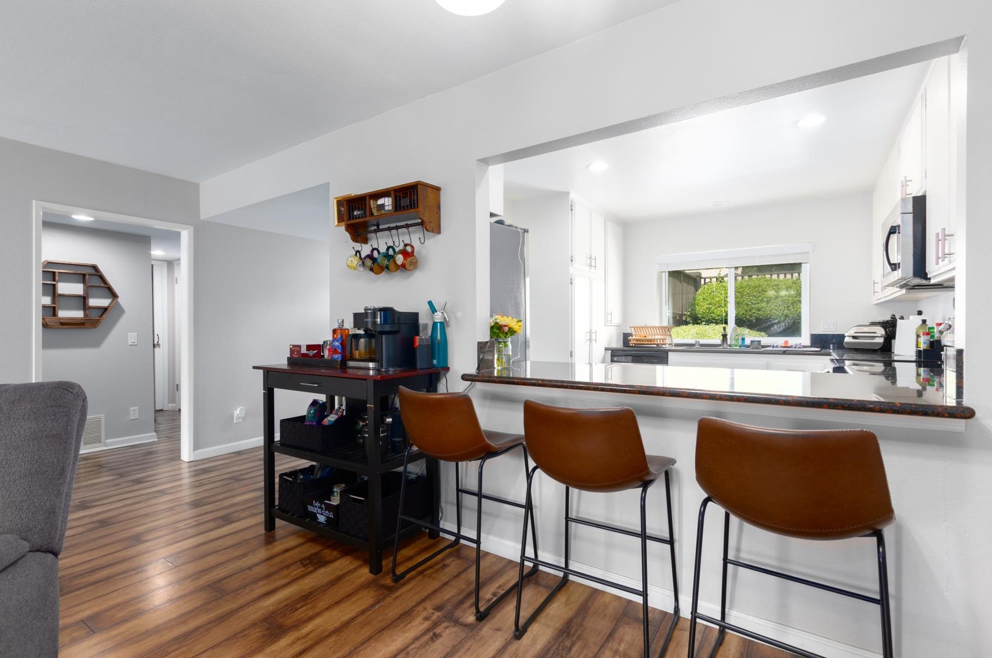 1634 Pala Lake Dr, Fallbrook CA  92028-4911 exterior