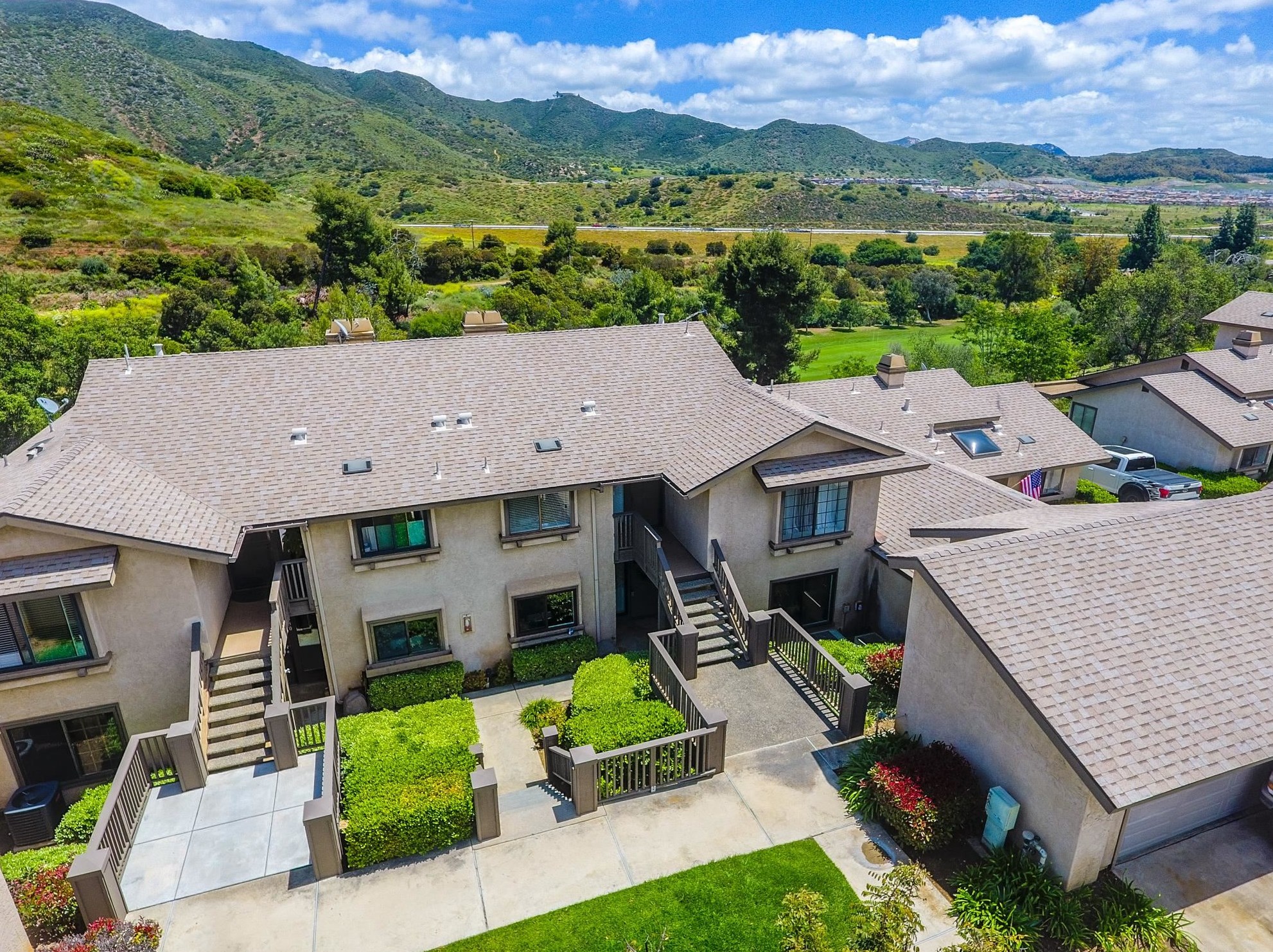 1634 Pala Lake Dr, Fallbrook CA  92028-4911 exterior