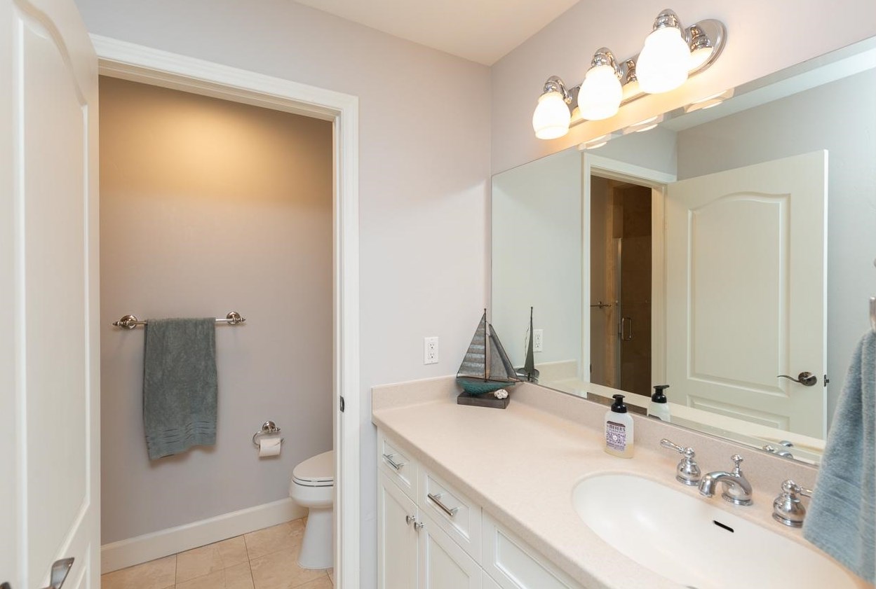 629 Adella Ln, San Diego CA 92118-2210 exterior