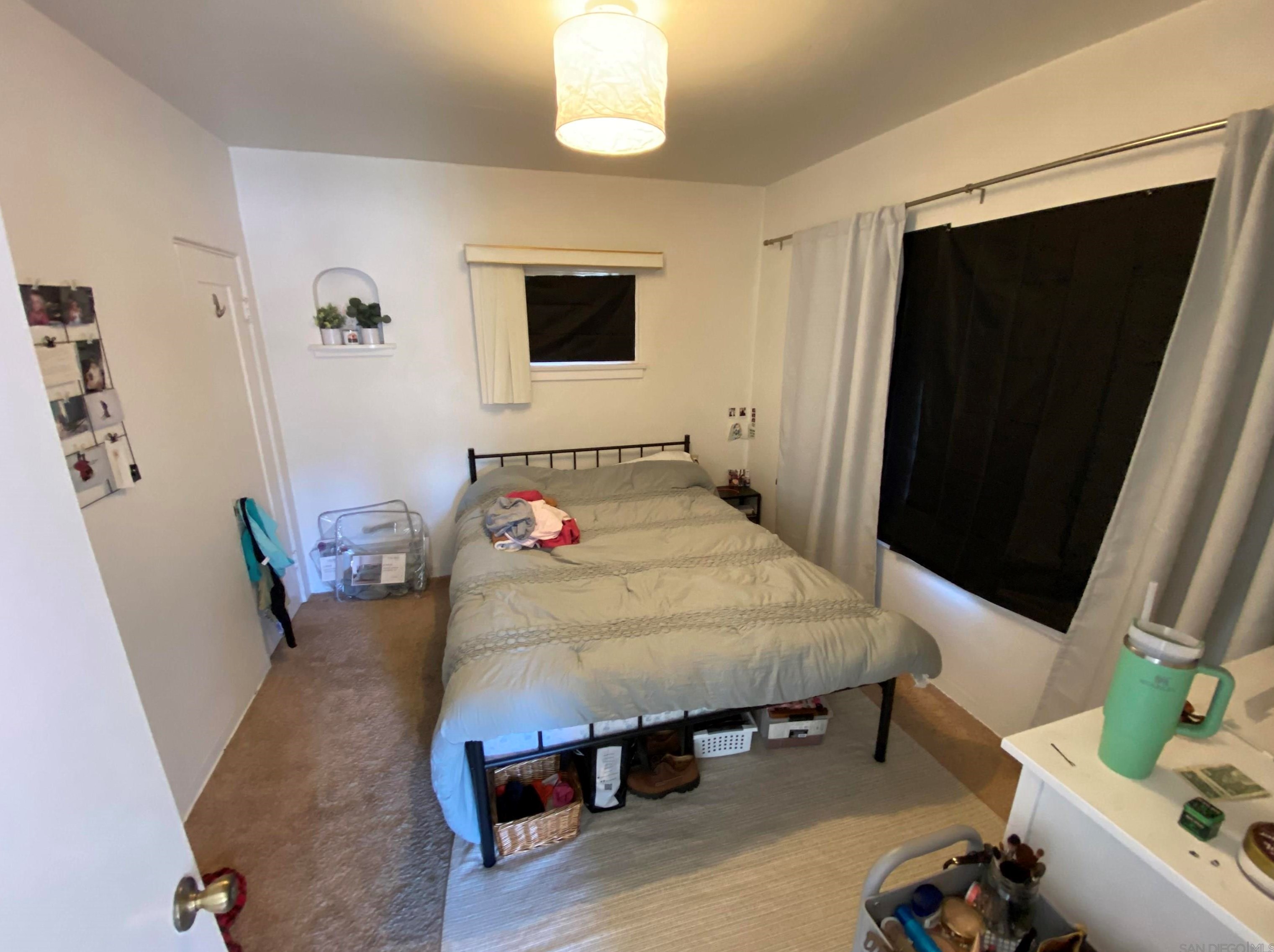 3296 Talbot St, San Diego CA 92106-2449 exterior