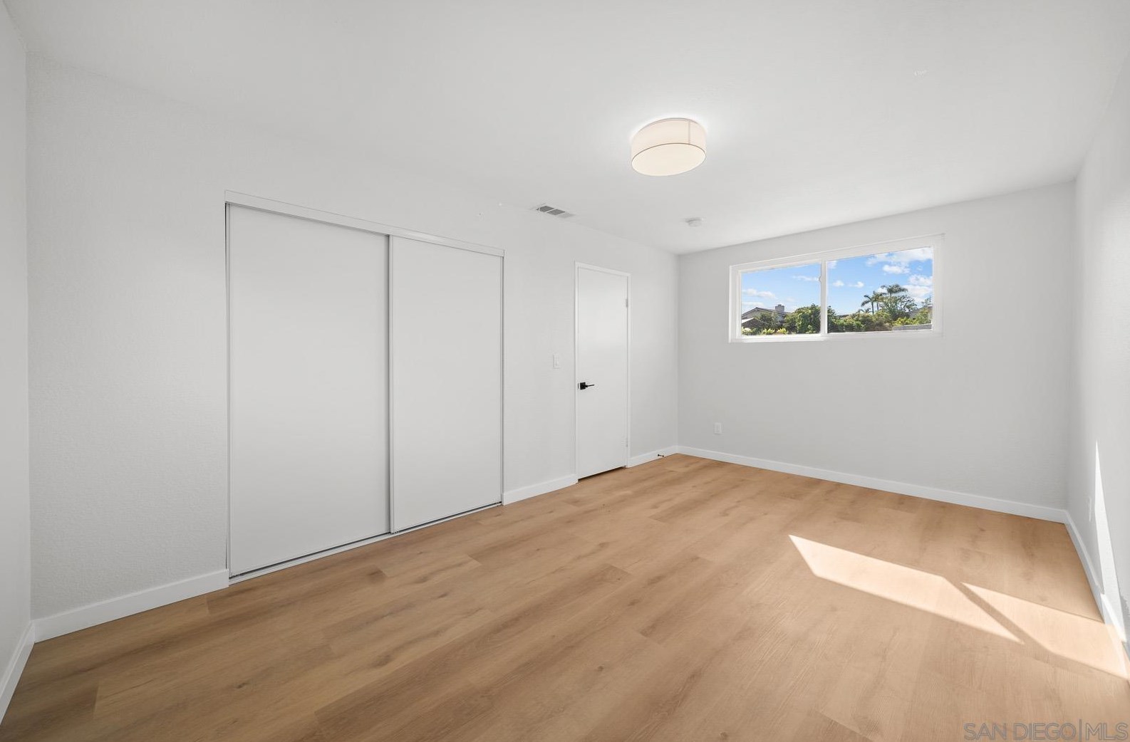 5512 Horse Ridge Way, Bonita CA  91902-2810 exterior