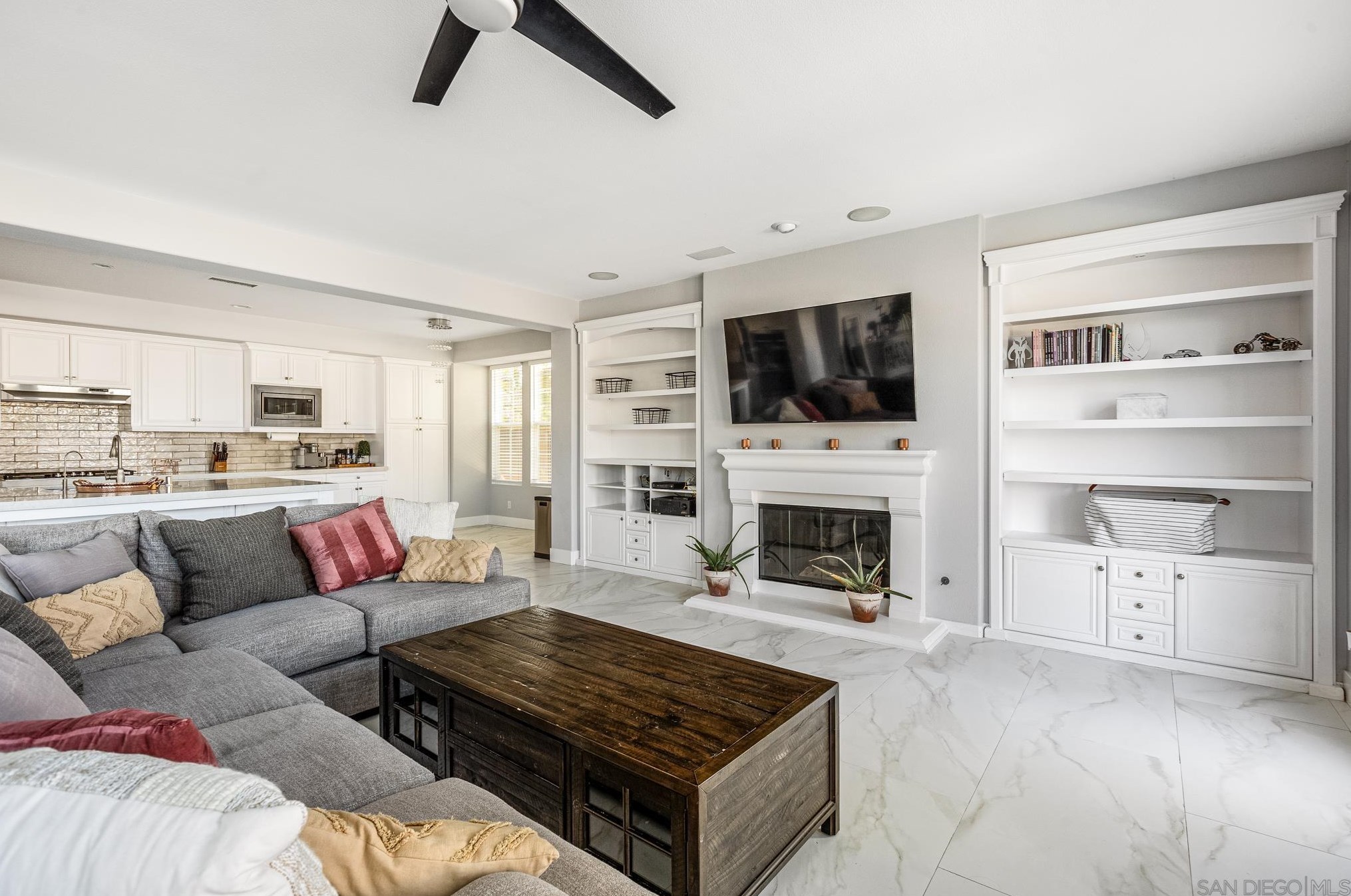 1471 Canoe Creek Way, Chula Vista CA  91915-1634 exterior