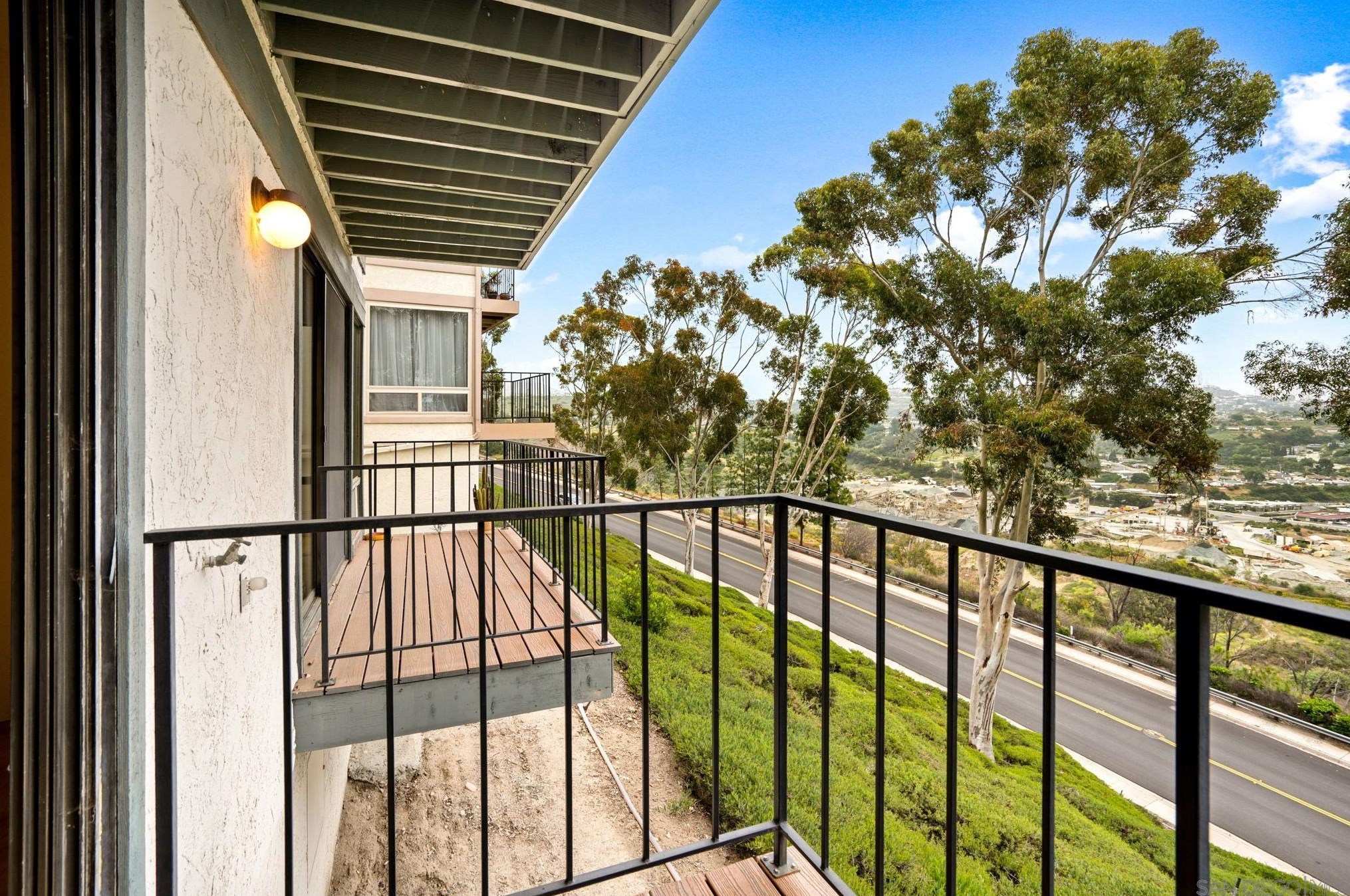 11439 Cascada Way, San Diego CA 92124-2880 exterior