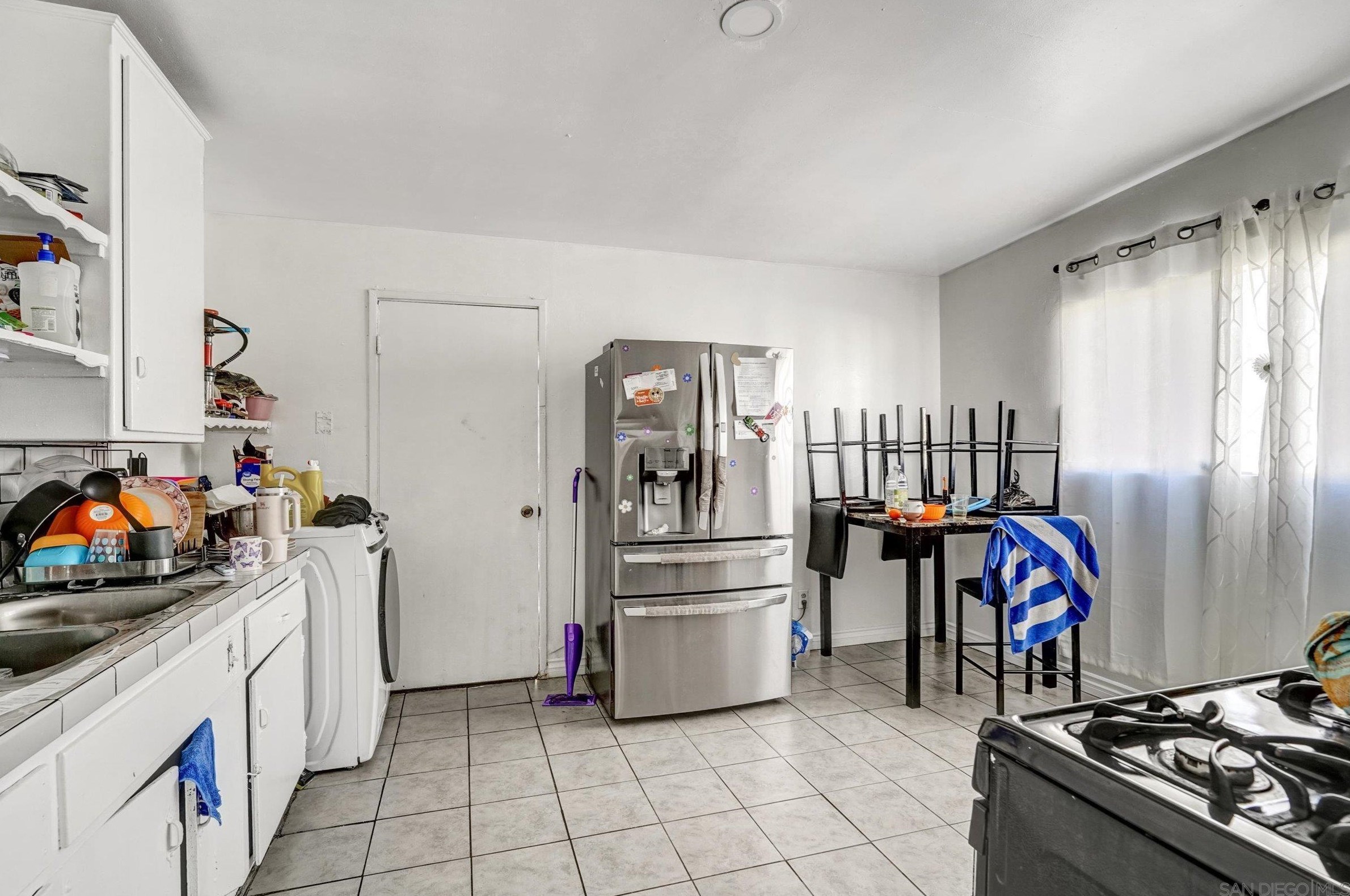 10260 Cook Ave, Riverside CA  92503-2819 exterior