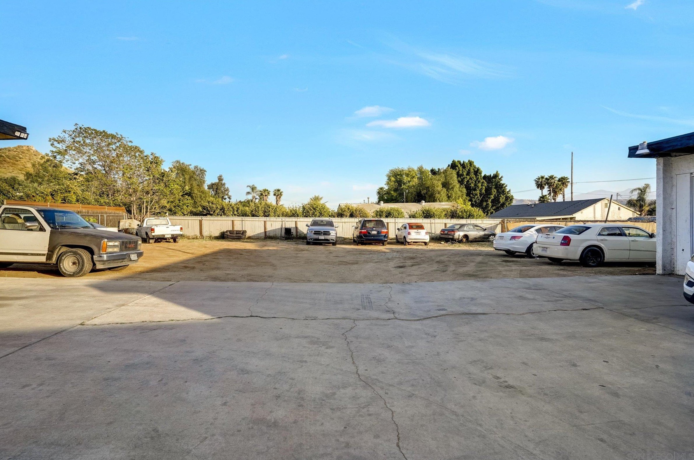 10260 Cook Ave, Riverside CA  92503-2819 exterior