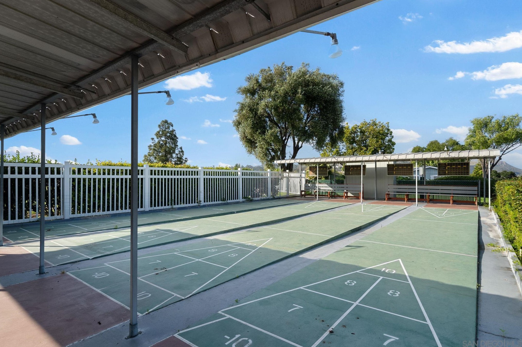 4844 Old Cliffs Rd, San Diego CA  92120-1142 exterior