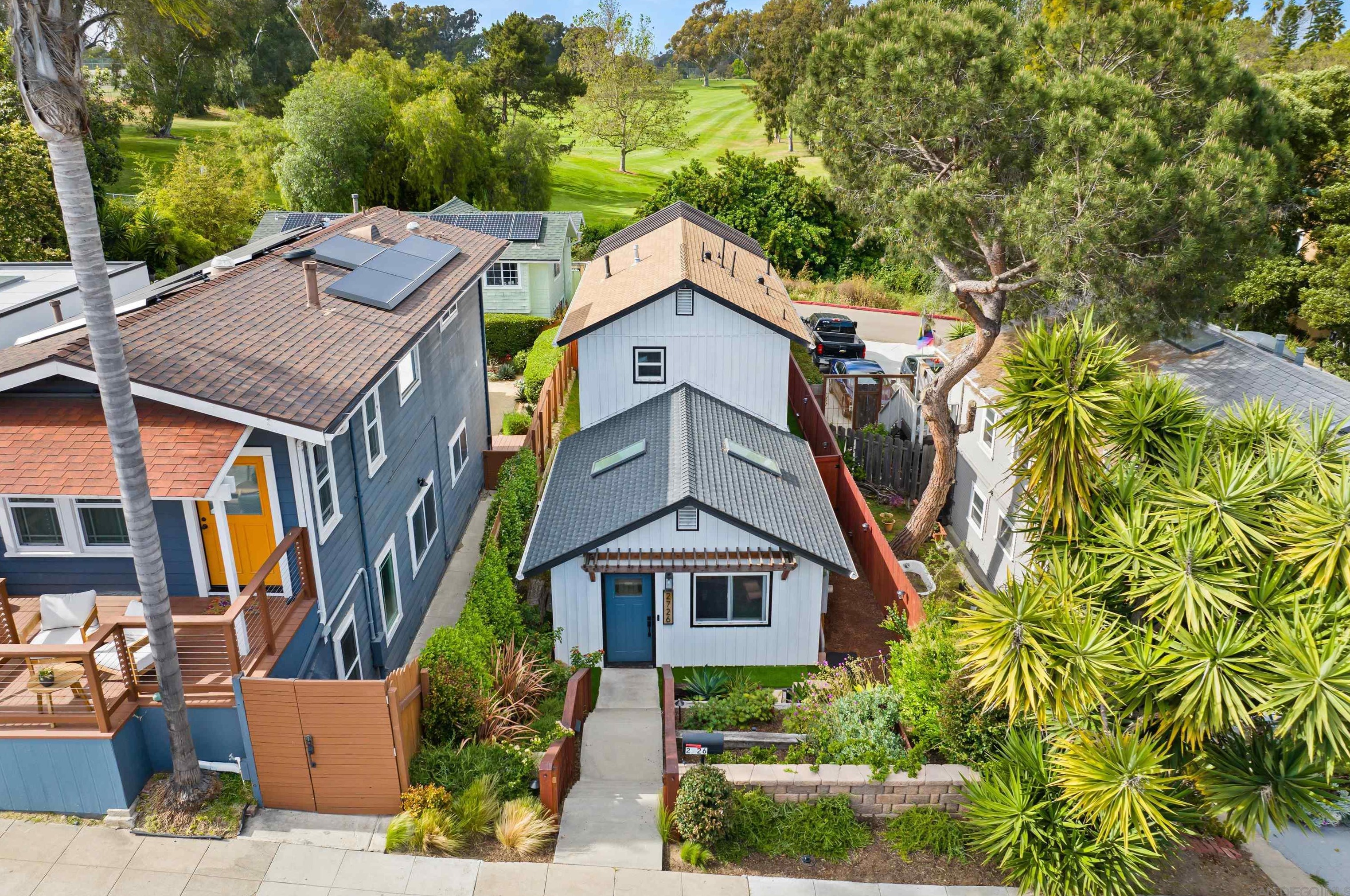 2726 A St, San Diego CA 92102-1020 exterior