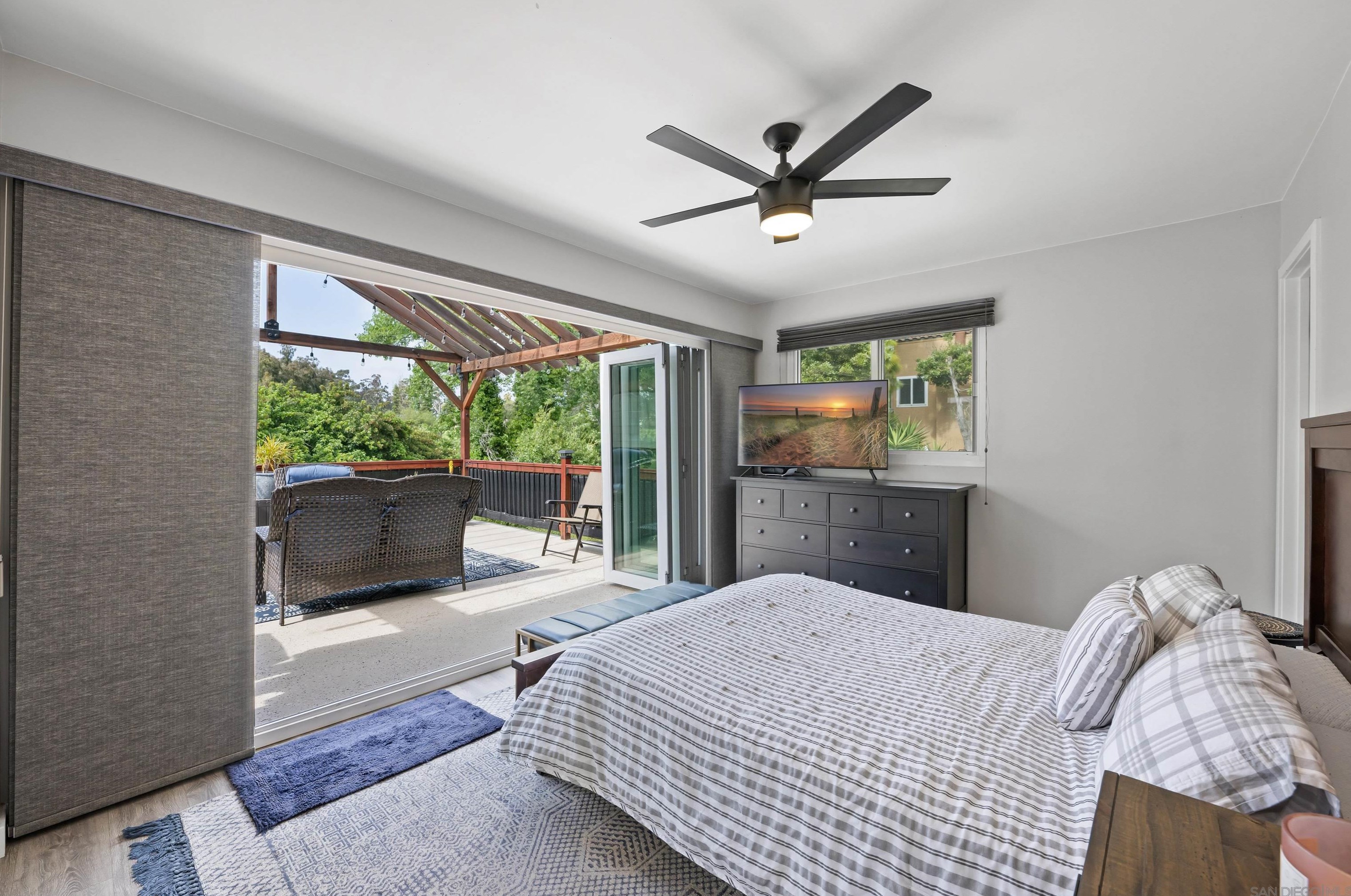 2726 A St, San Diego CA 92102-1020 exterior