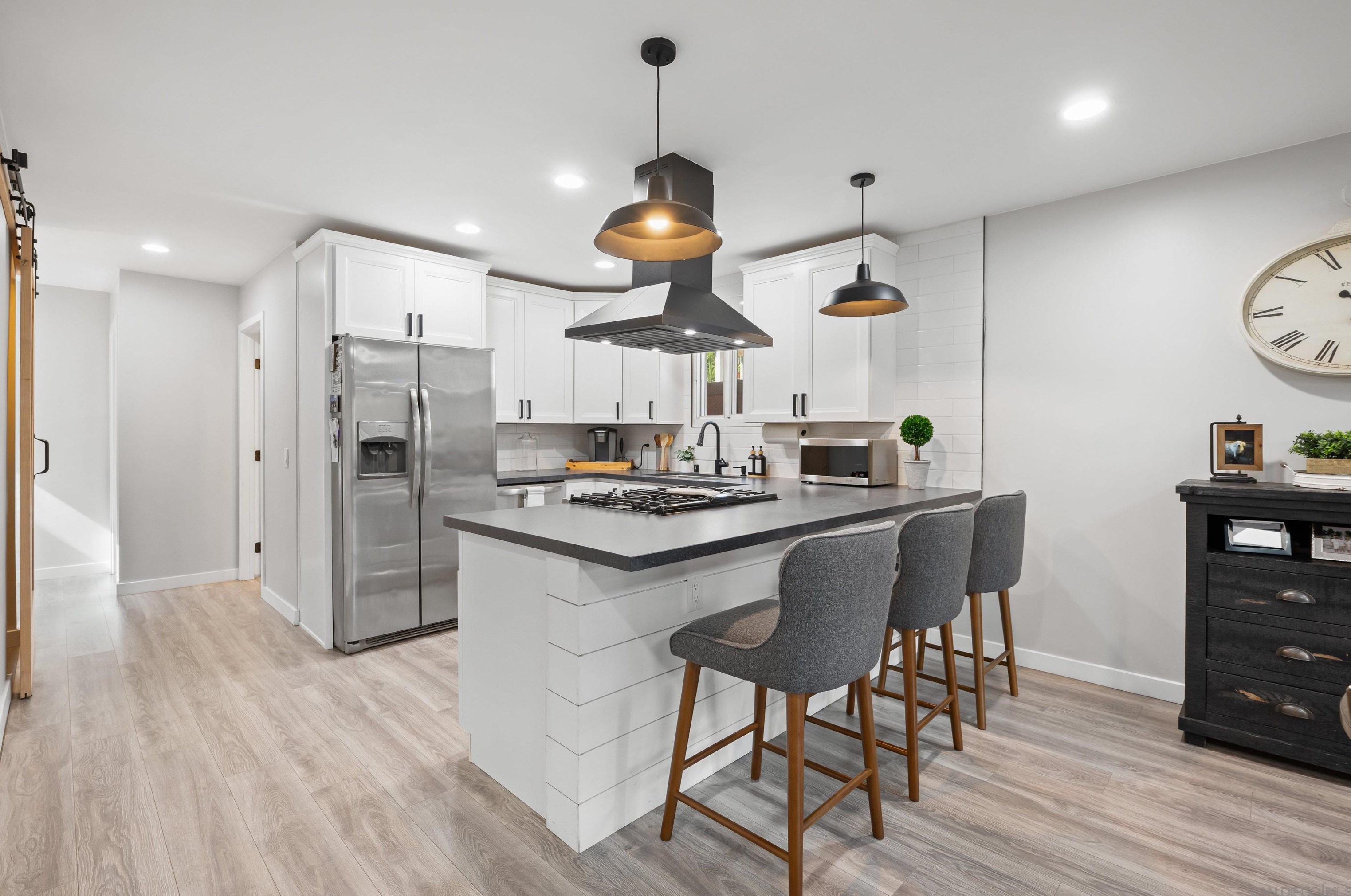 2726 A St, San Diego CA 92102-1020 exterior