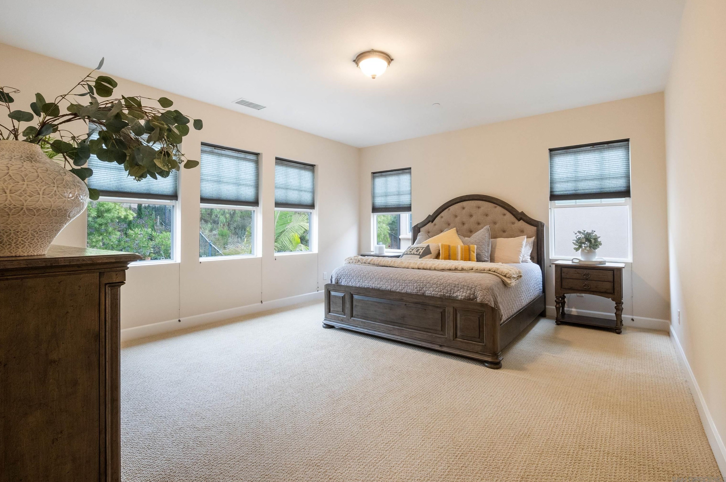 7850 Chadamy Way, San Diego CA  92130-5678 exterior