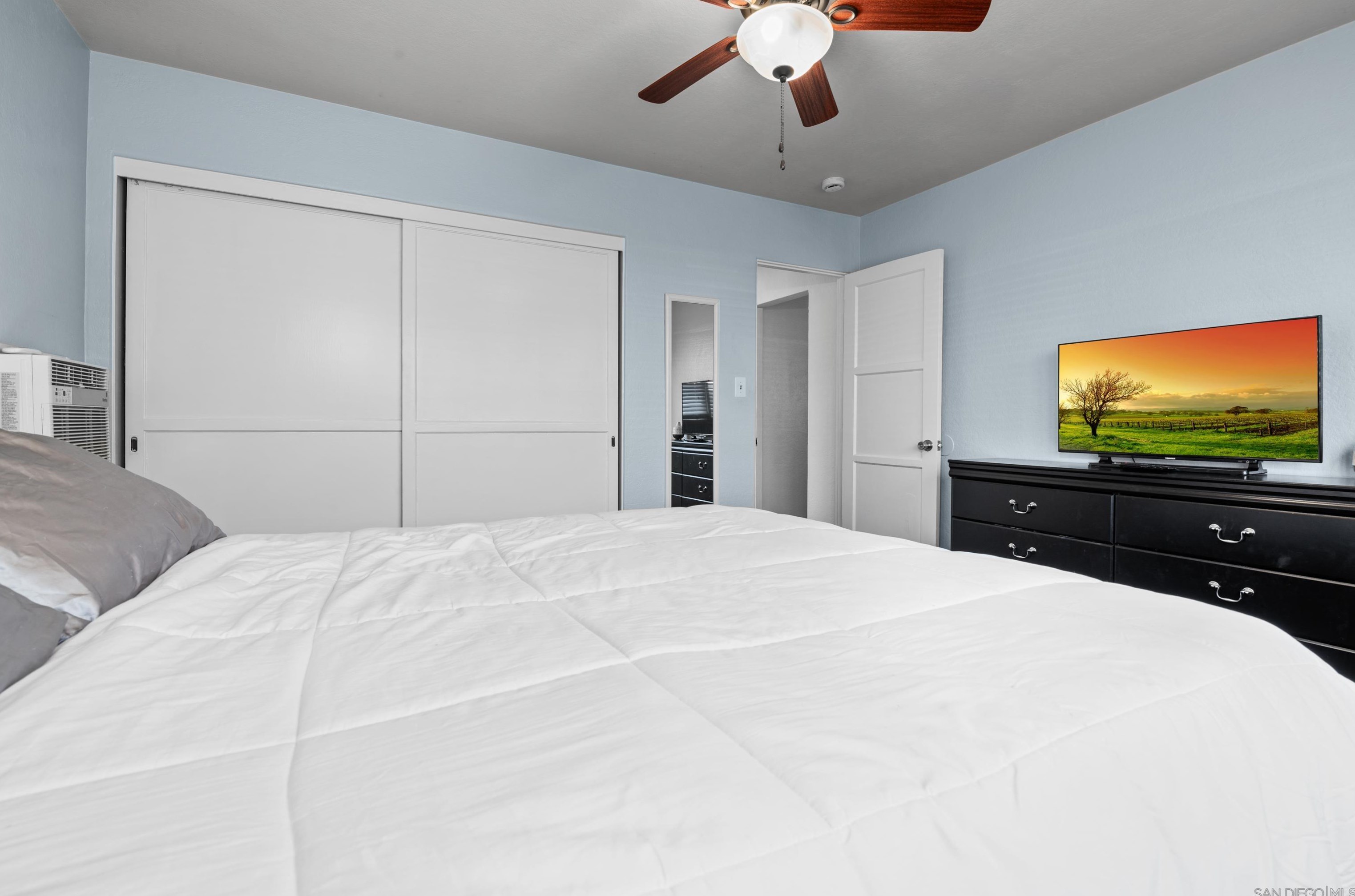 3116 54 St, San Diego CA 92105-3704 exterior