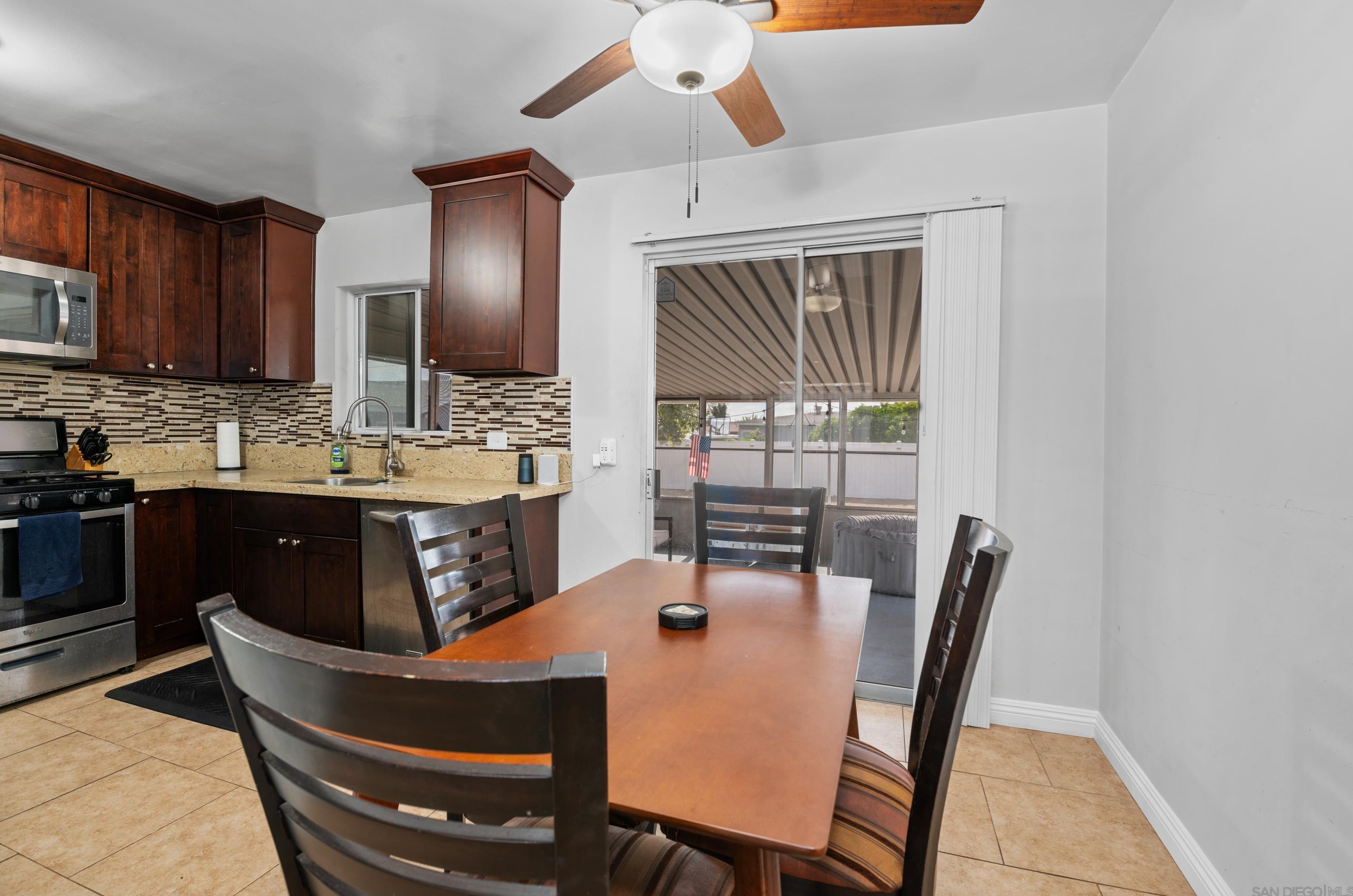 3116 54 St, San Diego CA 92105-3704 exterior