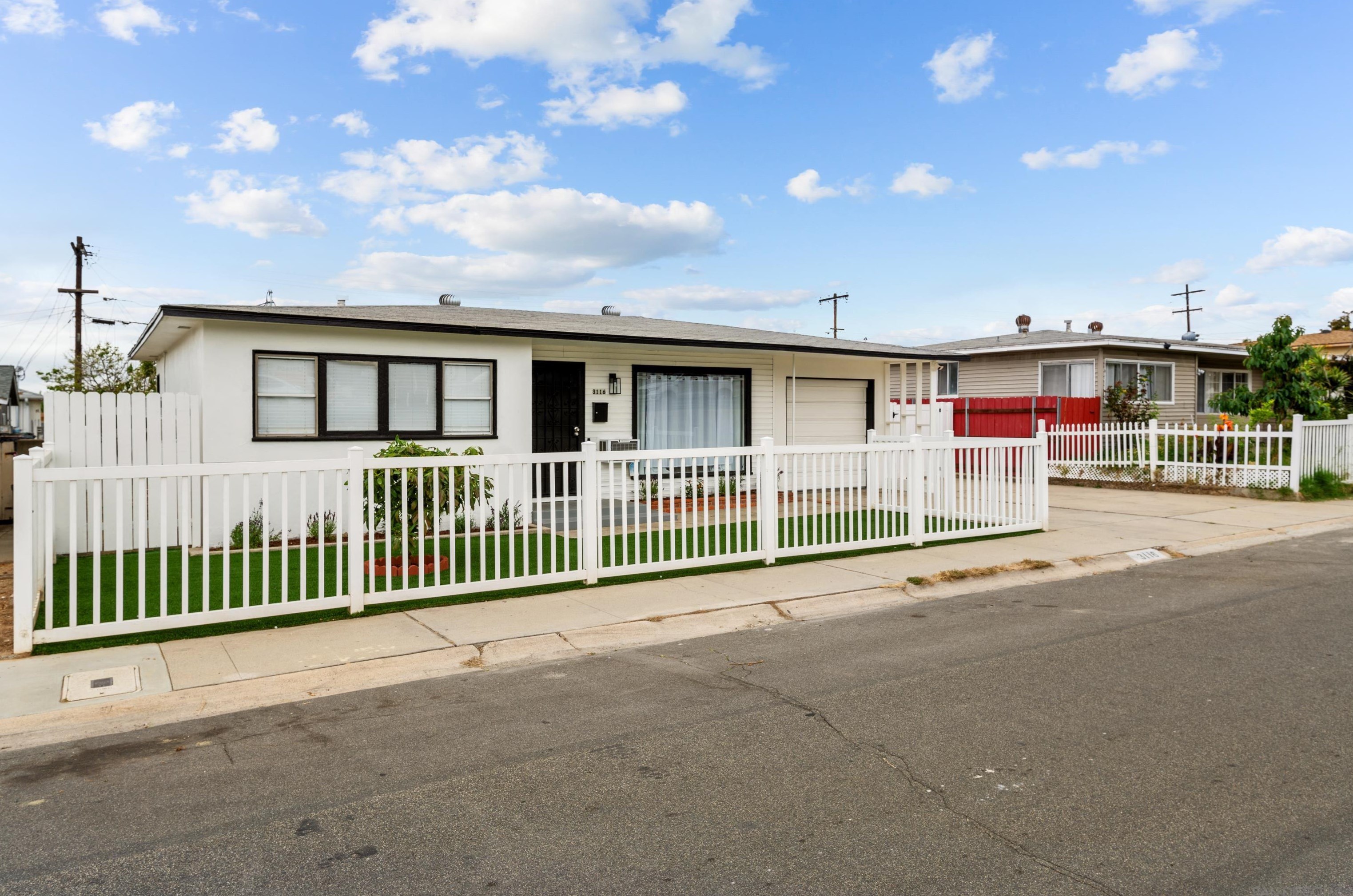 3116 54 St, San Diego CA 92105-3704 exterior