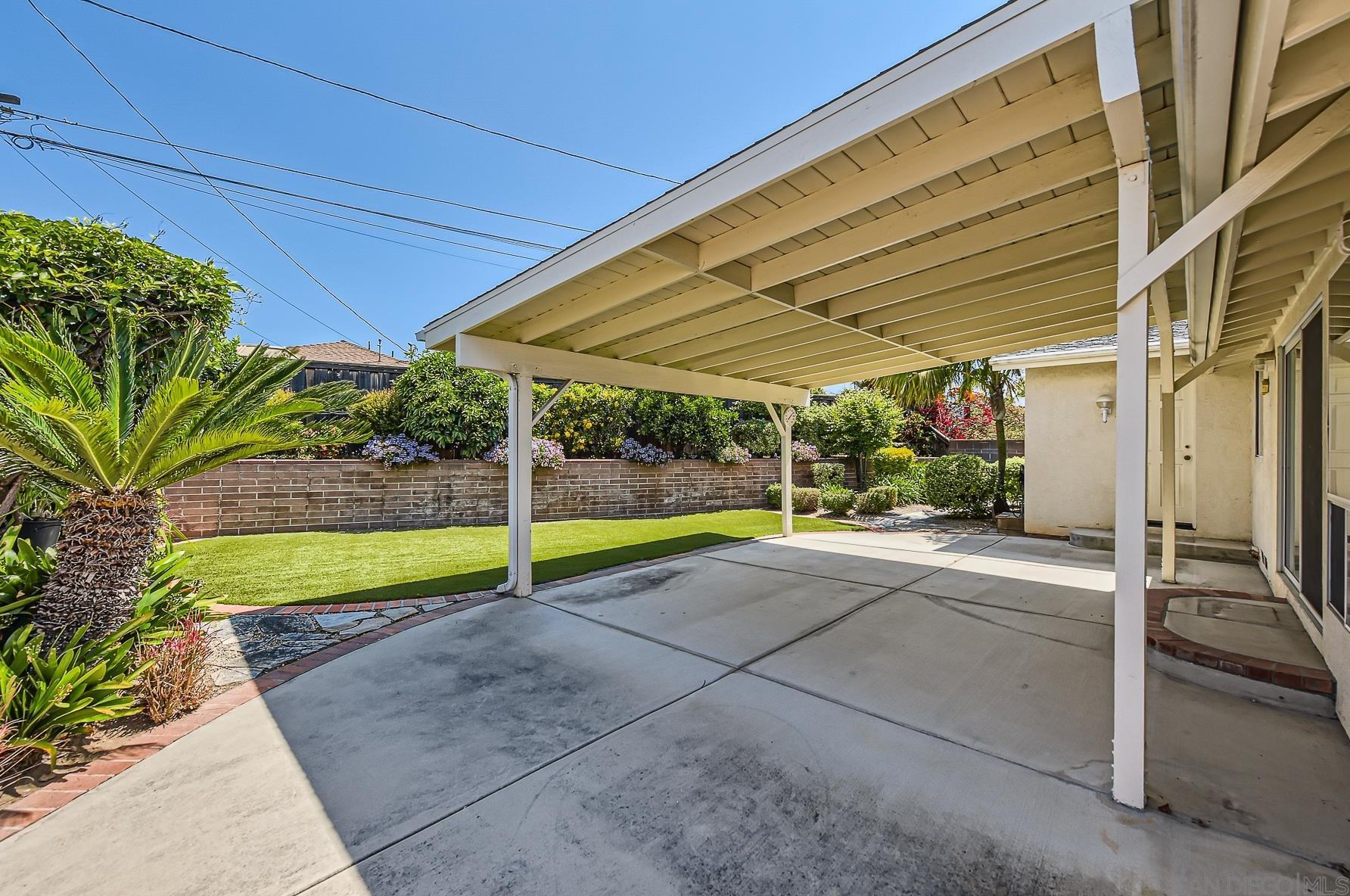 5482 Brunswick Ave, San Diego CA 92120-1903 exterior