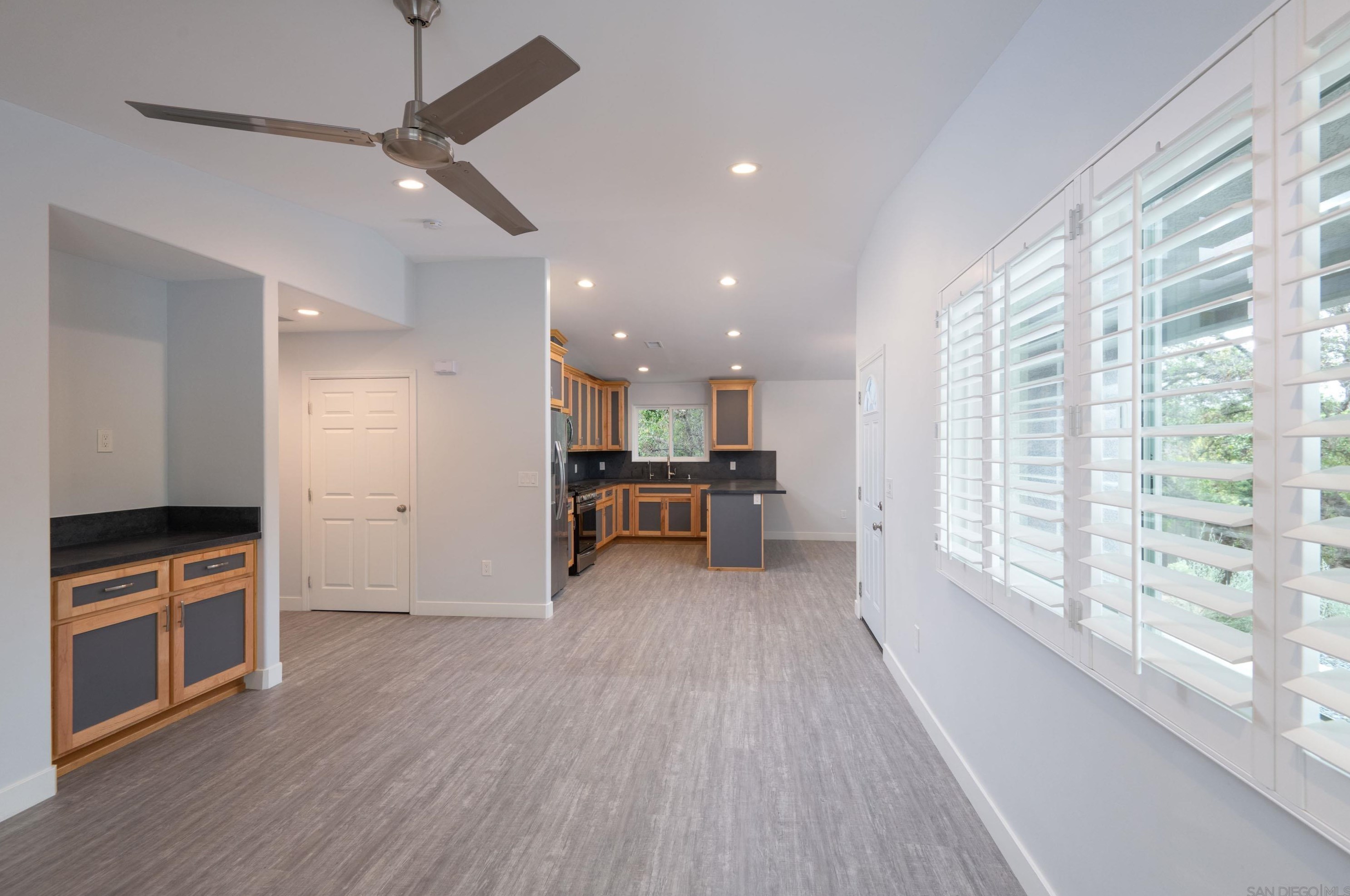 4650 La Rueda Dr, La Mesa CA 91941-5749 exterior