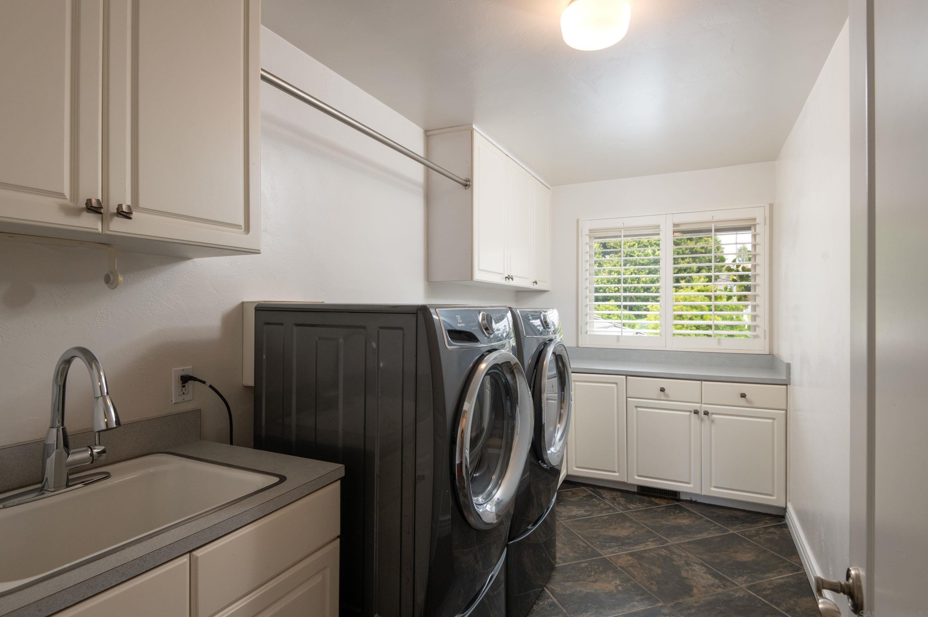 4650 La Rueda Dr, La Mesa CA 91941-5749 exterior