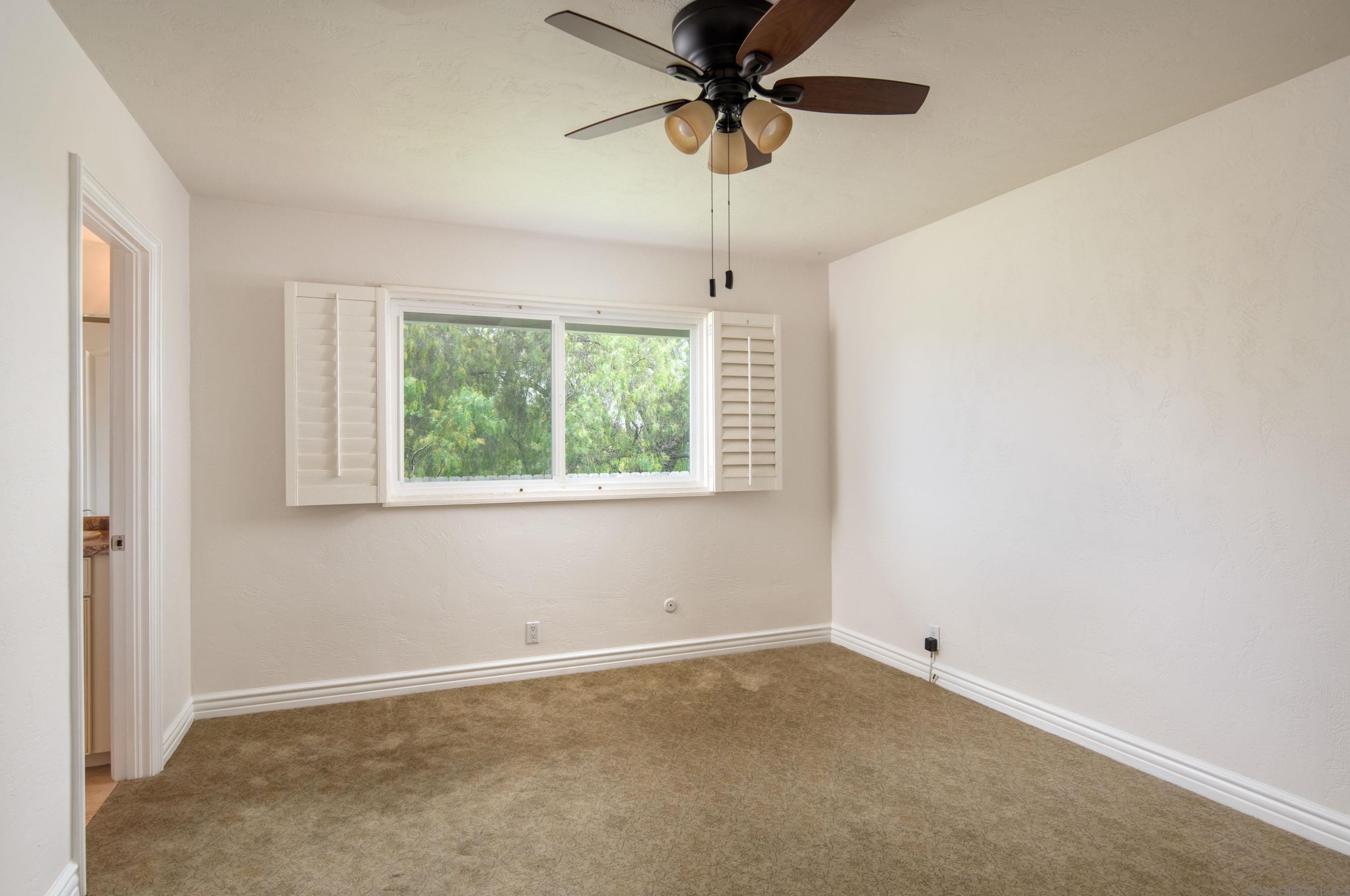 4650 La Rueda Dr, La Mesa CA 91941-5749 exterior