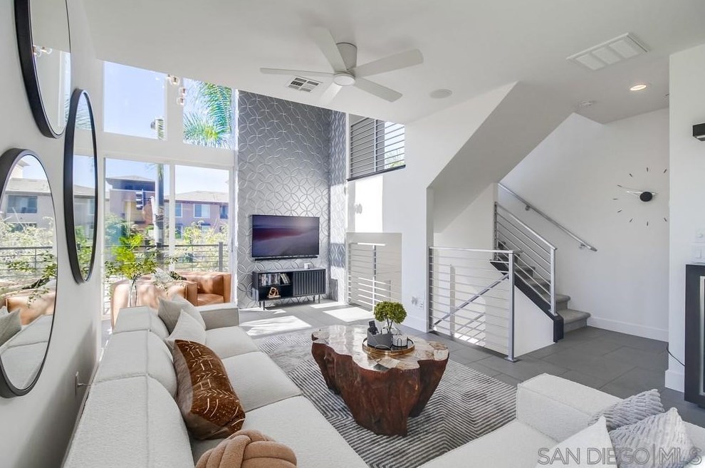 7894 Civita Blvd, San Diego CA 92108-5123 exterior