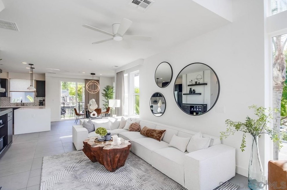 7894 Civita Blvd, San Diego CA 92108-5123 exterior