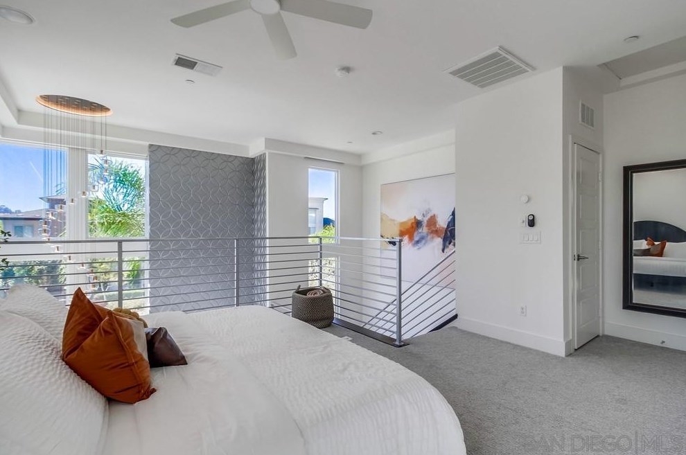 7894 Civita Blvd, San Diego CA 92108-5123 exterior