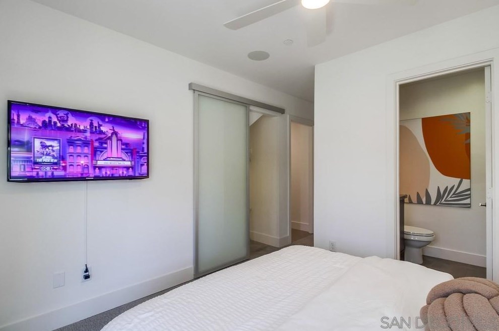 7894 Civita Blvd, San Diego CA 92108-5123 exterior