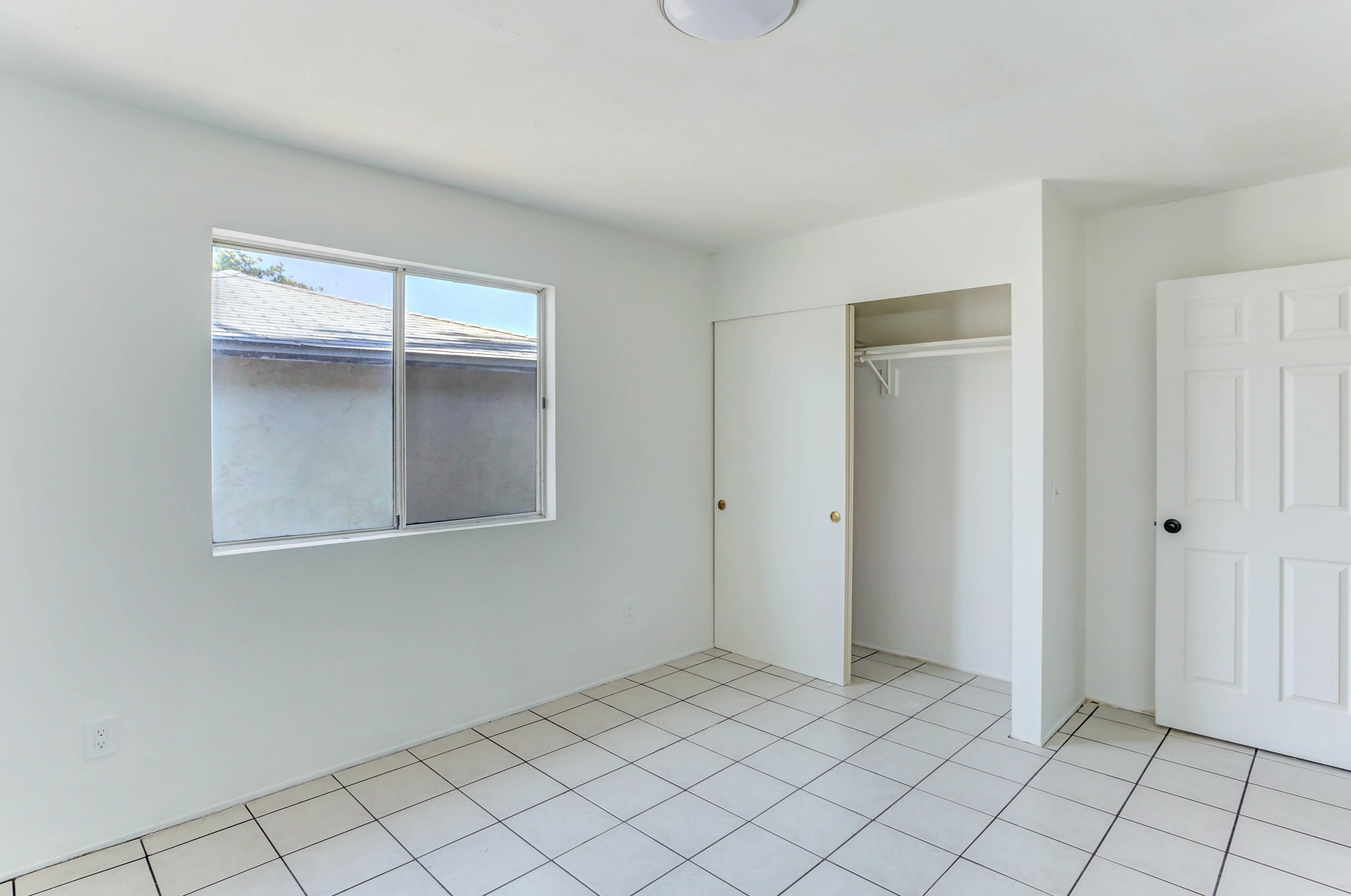 4778-80 College Ave, San Diego CA  92115-3905 exterior