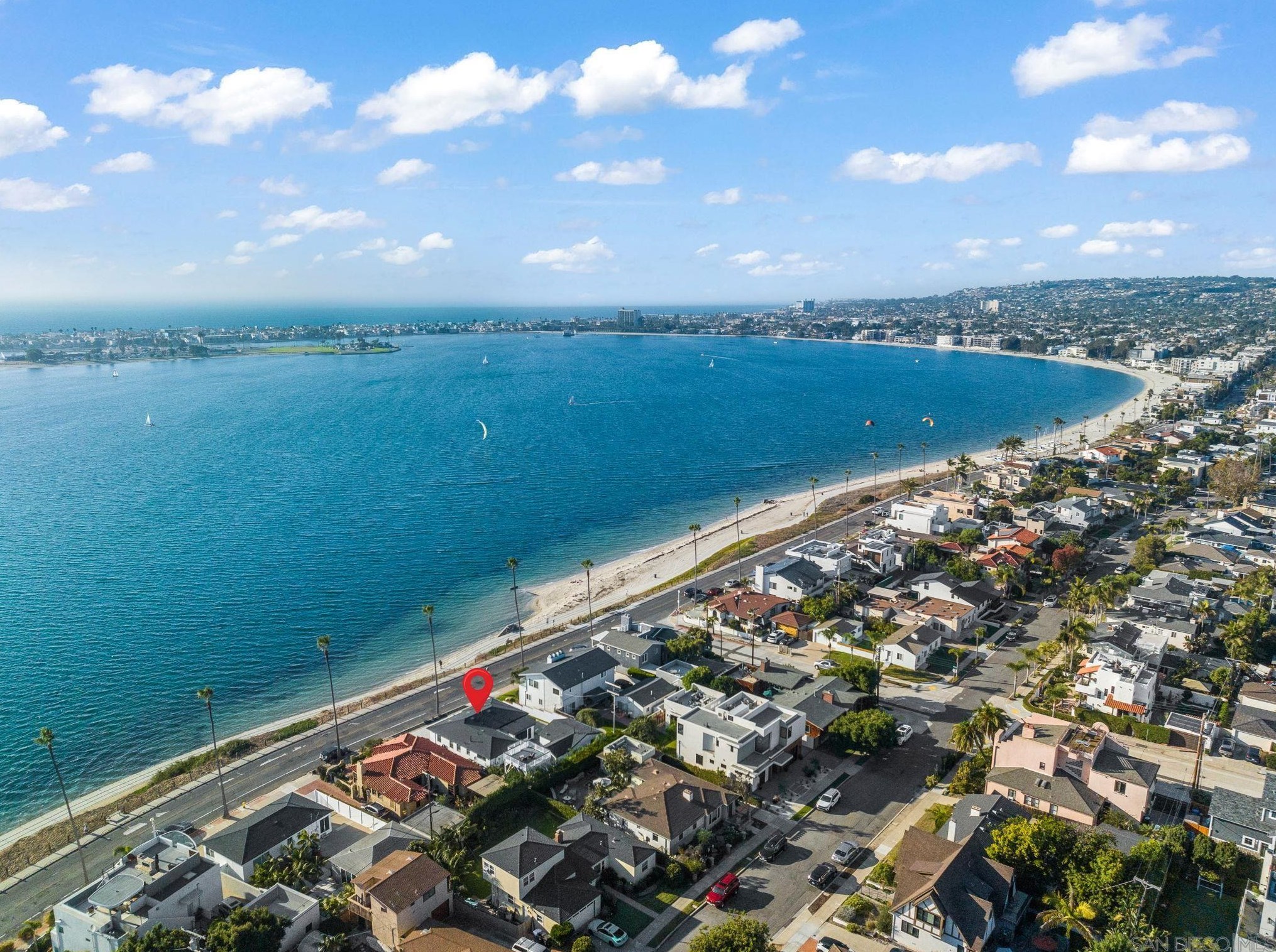 3445 Riviera Dr, San Diego CA 92109-5337 exterior