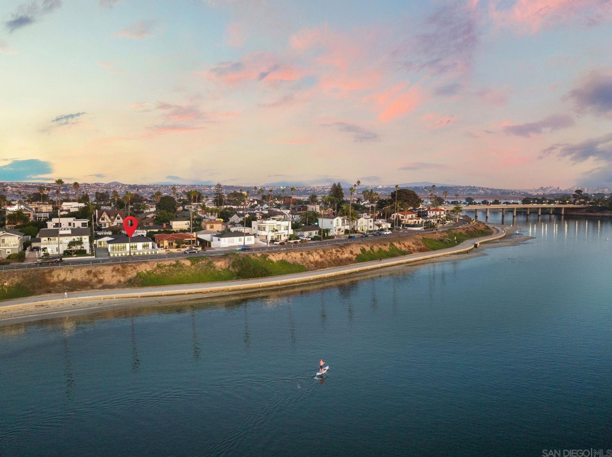 3445 Riviera Dr, San Diego CA 92109-5337 exterior