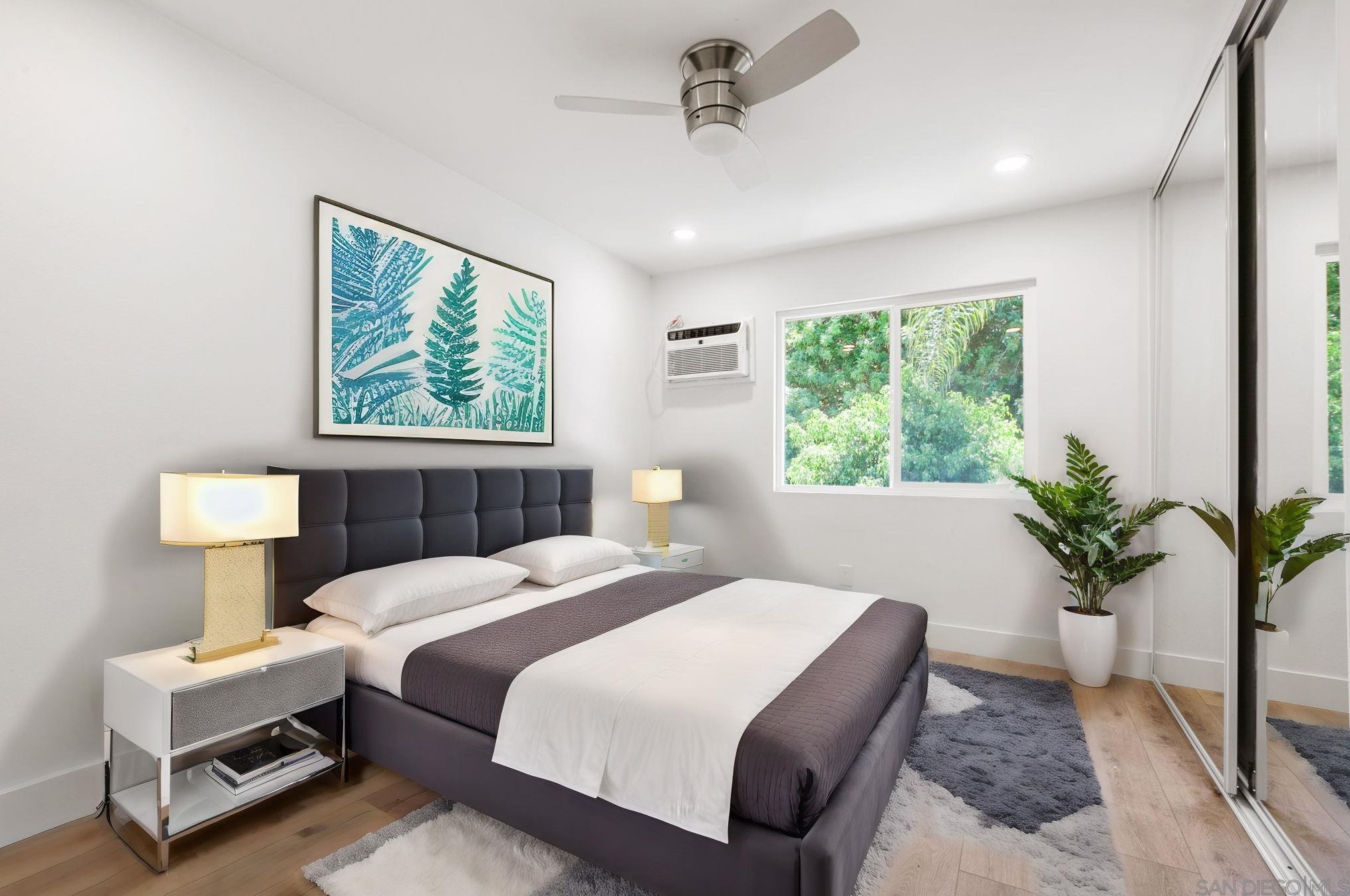 6661 Bell Bluff Ave, San Diego CA  92119-1158 exterior