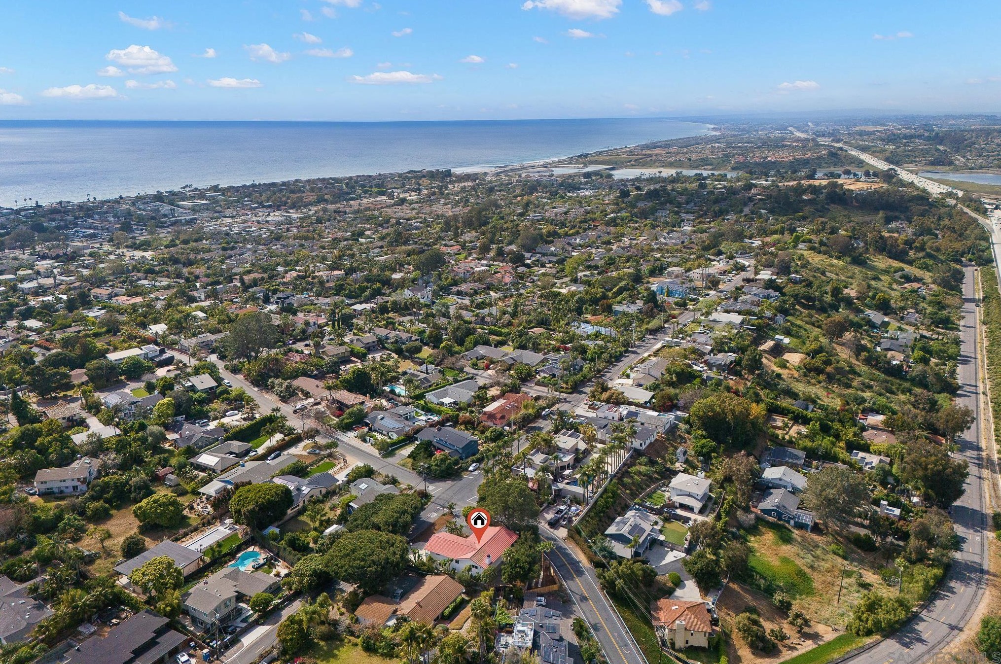 1283 Eolus Ave, Encinitas CA 92024-2186 exterior