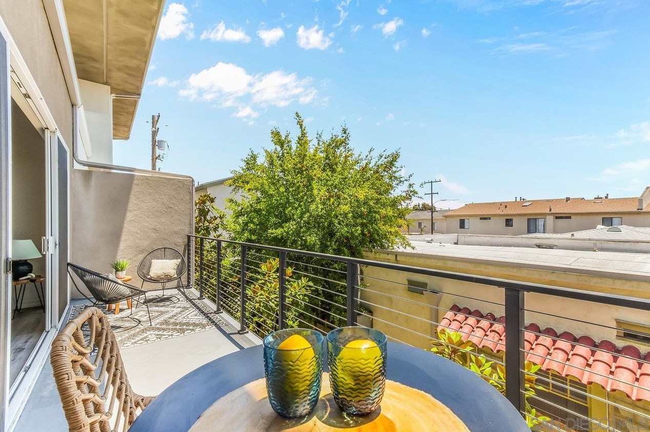 3735 31 St, San Diego CA 92113-2526 exterior