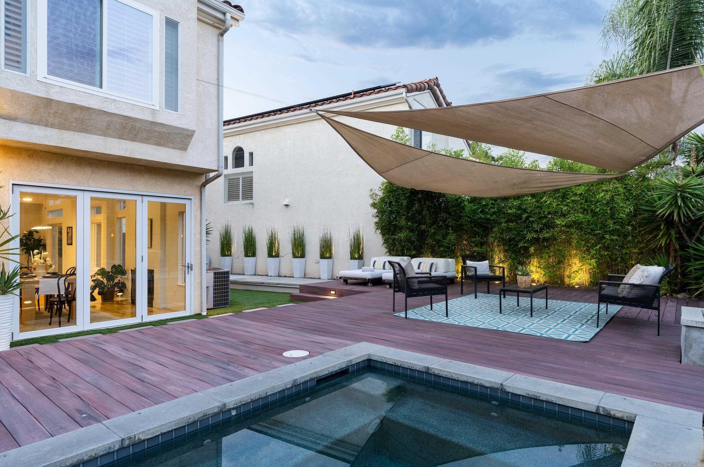 5477 Camino Playa Malaga, San Diego CA 92124-4124 exterior