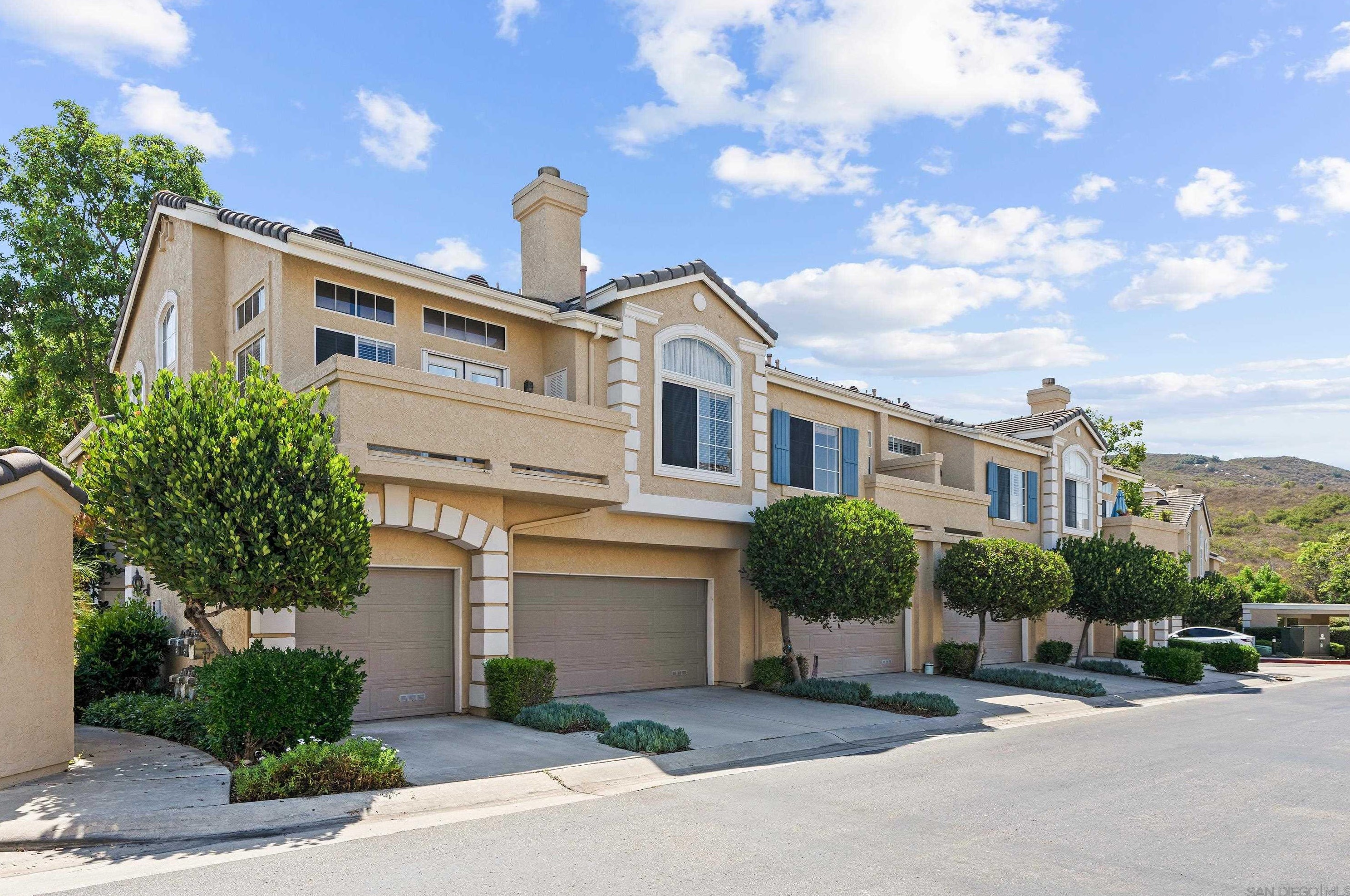 11311 Provencal Pl, San Diego CA  92128-3672 exterior