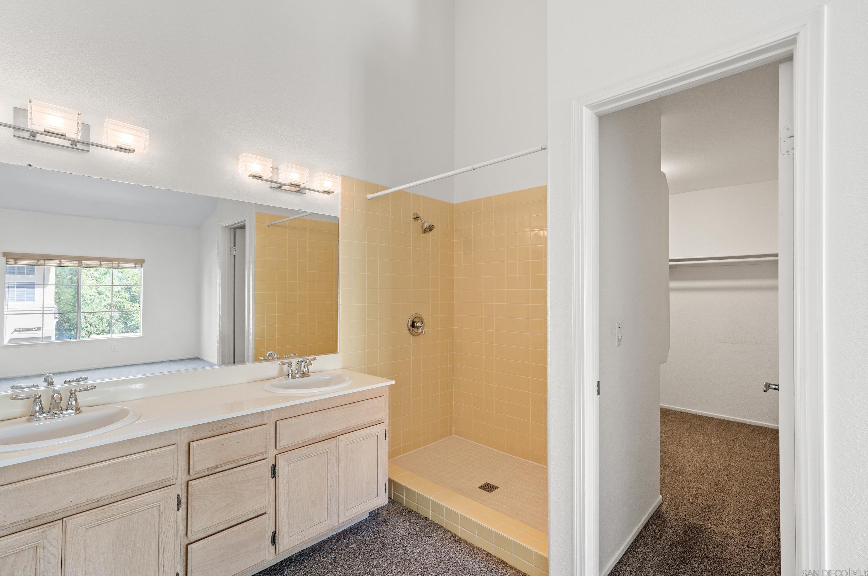 11311 Provencal Pl, San Diego CA  92128-3672 exterior