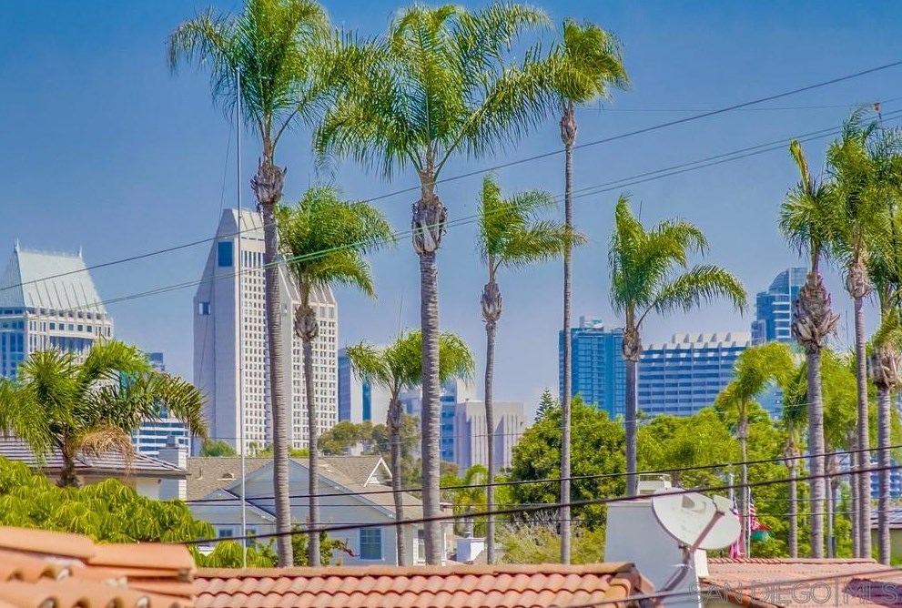 541 Margarita Ave, San Diego CA 92118-2326 exterior