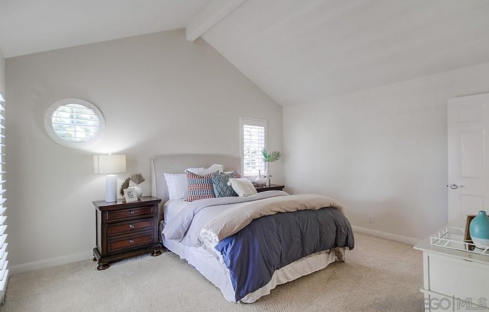 541 Margarita Ave, San Diego CA 92118-2326 exterior