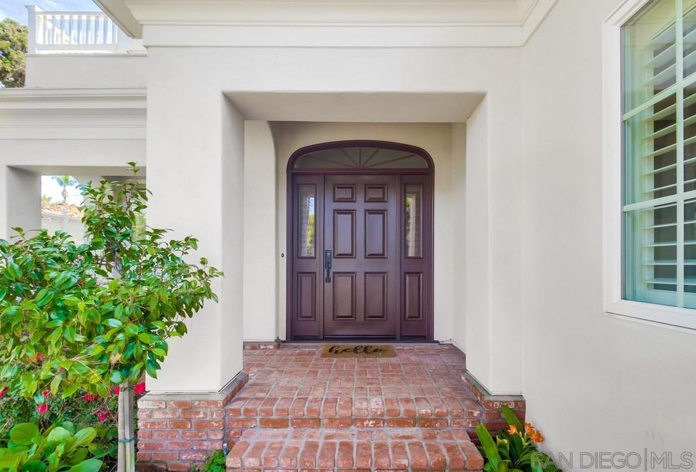 541 Margarita Ave, San Diego CA 92118-2326 exterior