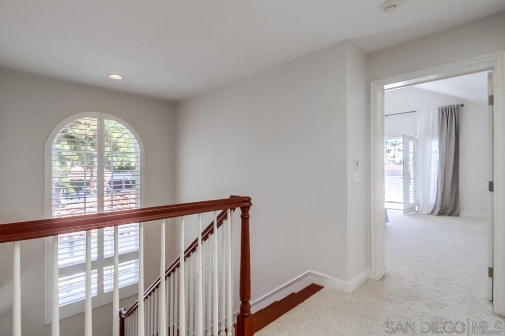 541 Margarita Ave, San Diego CA 92118-2326 exterior