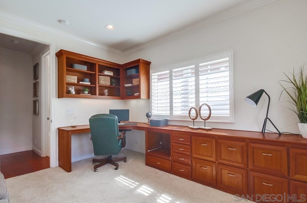 541 Margarita Ave, San Diego CA 92118-2326 exterior