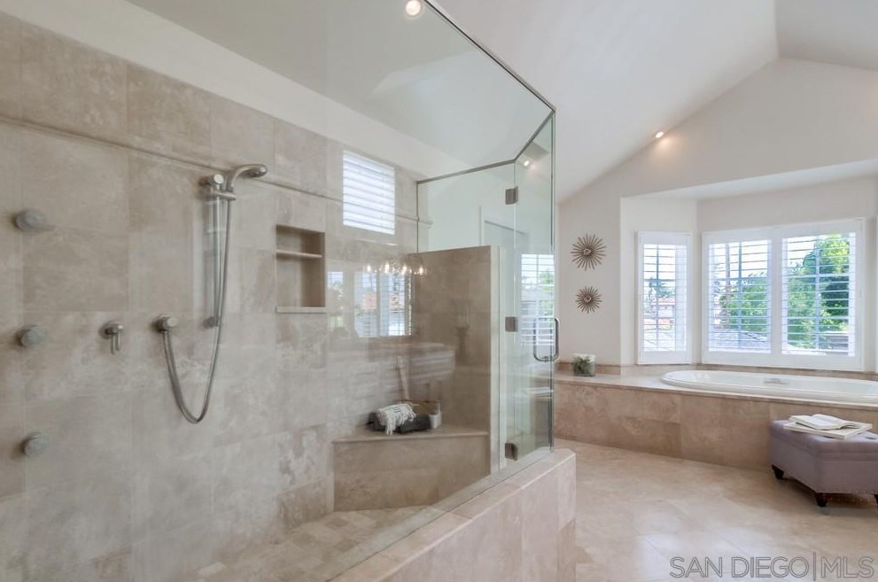 541 Margarita Ave, San Diego CA 92118-2326 exterior