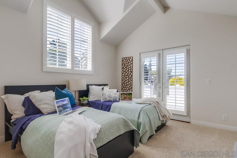 541 Margarita Ave, San Diego CA 92118-2326 exterior