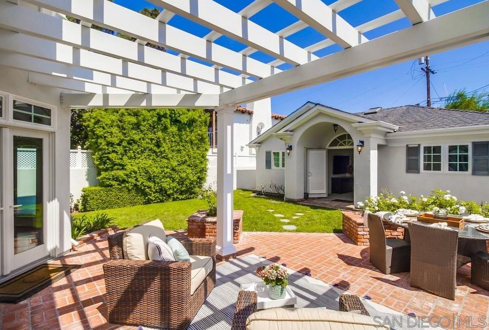 541 Margarita Ave, San Diego CA 92118-2326 exterior