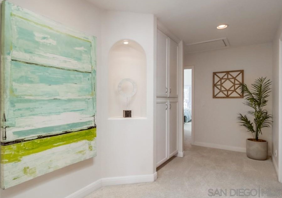 541 Margarita Ave, San Diego CA 92118-2326 exterior