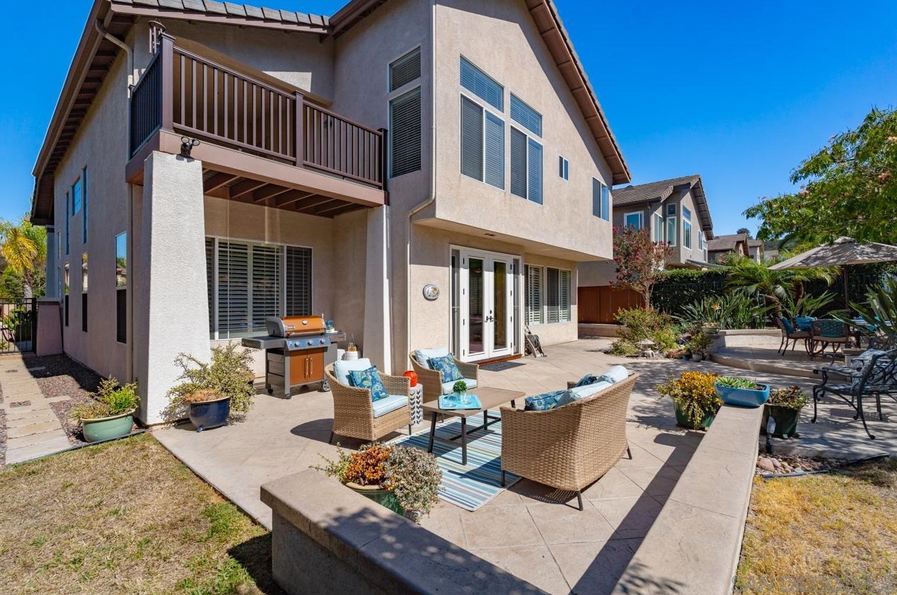 11528 Wills Creek Rd, San Diego CA  92131-3706 exterior