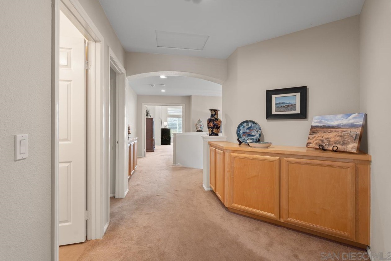 11528 Wills Creek Rd, San Diego CA  92131-3706 exterior