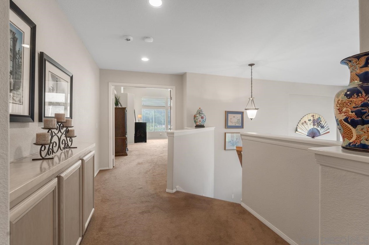 11528 Wills Creek Rd, San Diego CA  92131-3706 exterior