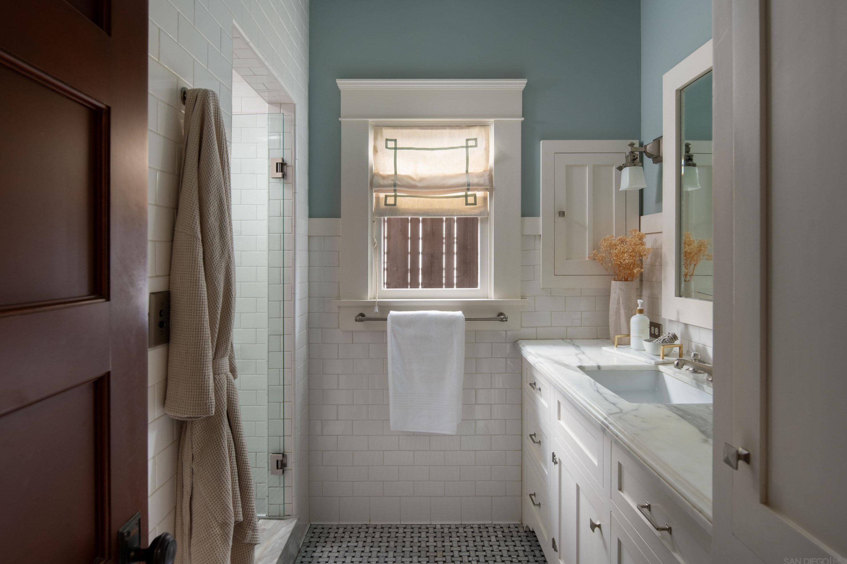 1621 29th St, San Diego CA  92102-1419 exterior